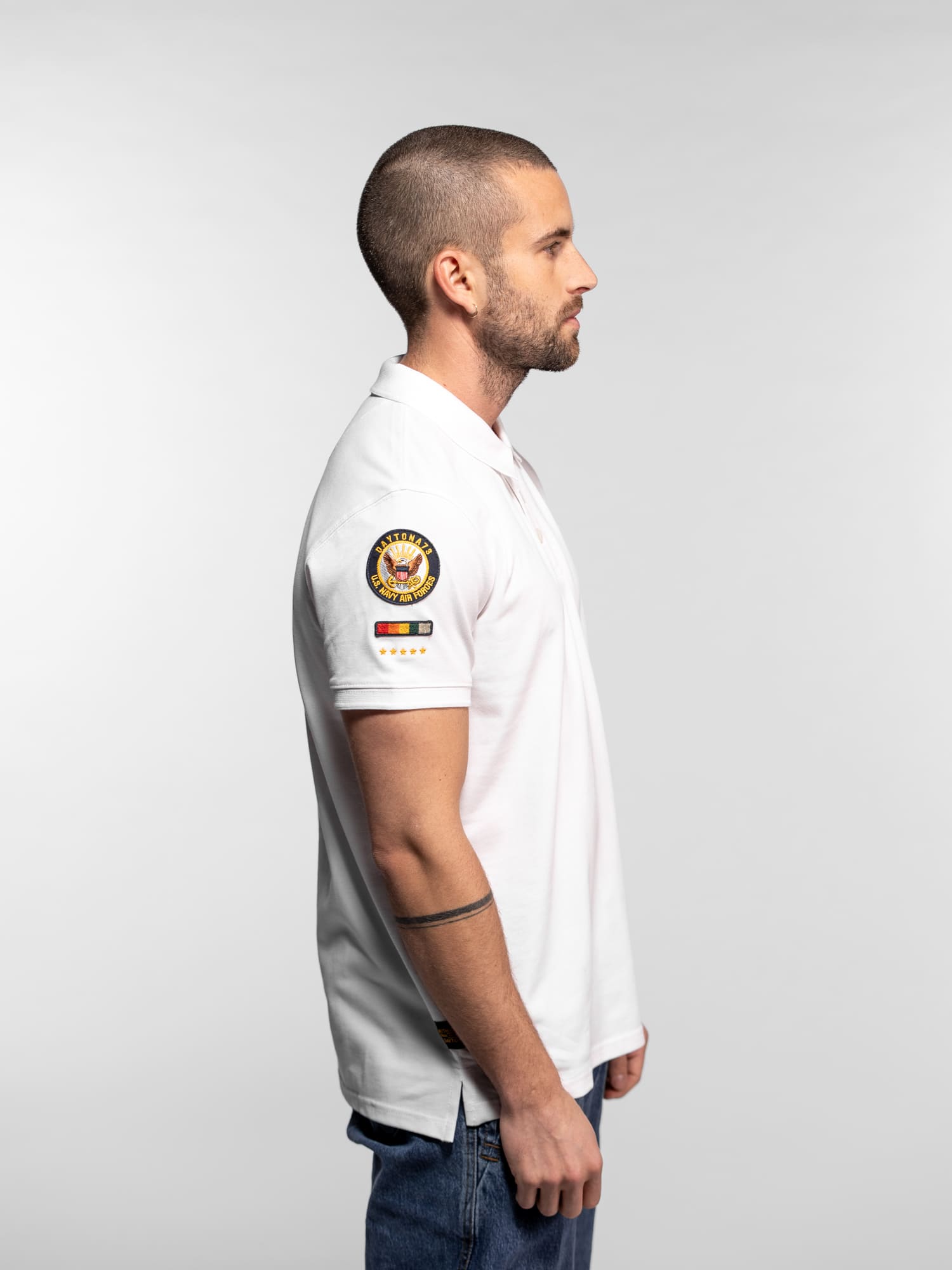 DAYTONA 73 Polo manica corta in cotone piqué con patch bianca 