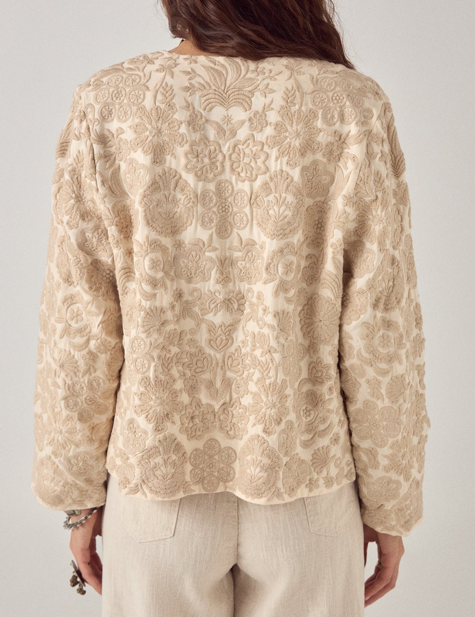 MAISON HOTEL Giacca donna Akash ricamata cropped ivory 