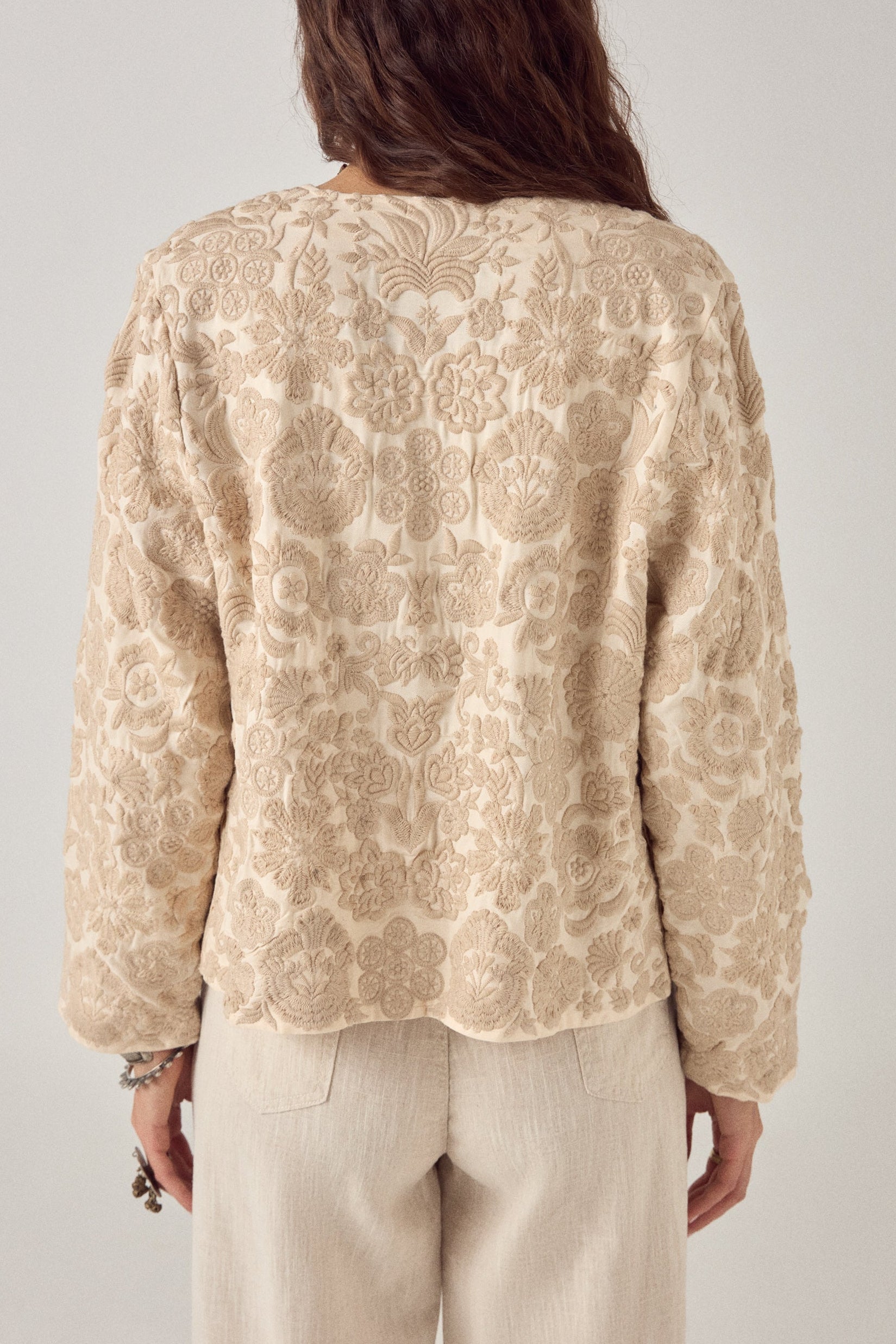 MAISON HOTEL Giacca donna Akash ricamata cropped ivory 