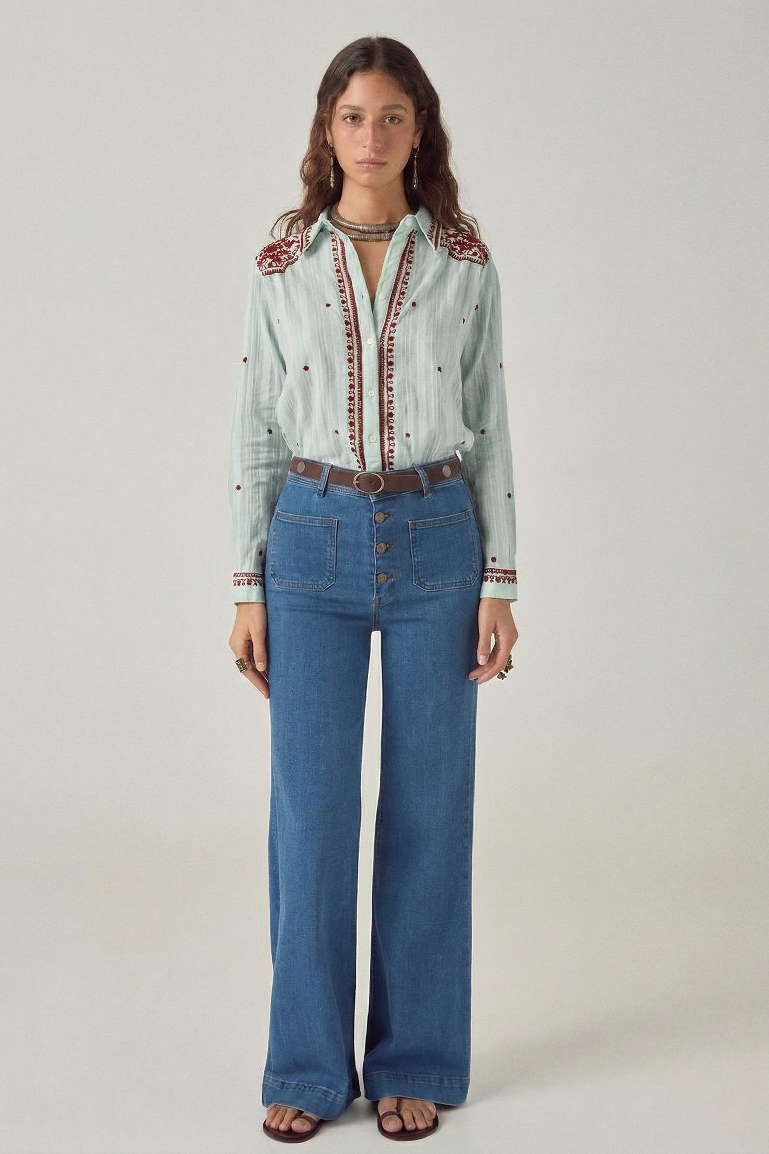 MAISON HOTEL Camicia donna Salinger Blue Paprika in cotone ricamata 