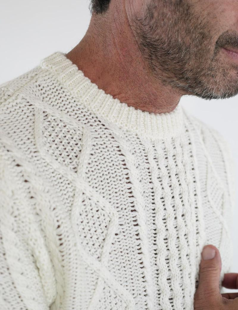 RAKKI Maglione girocollo bianco uomo The King of Cool 