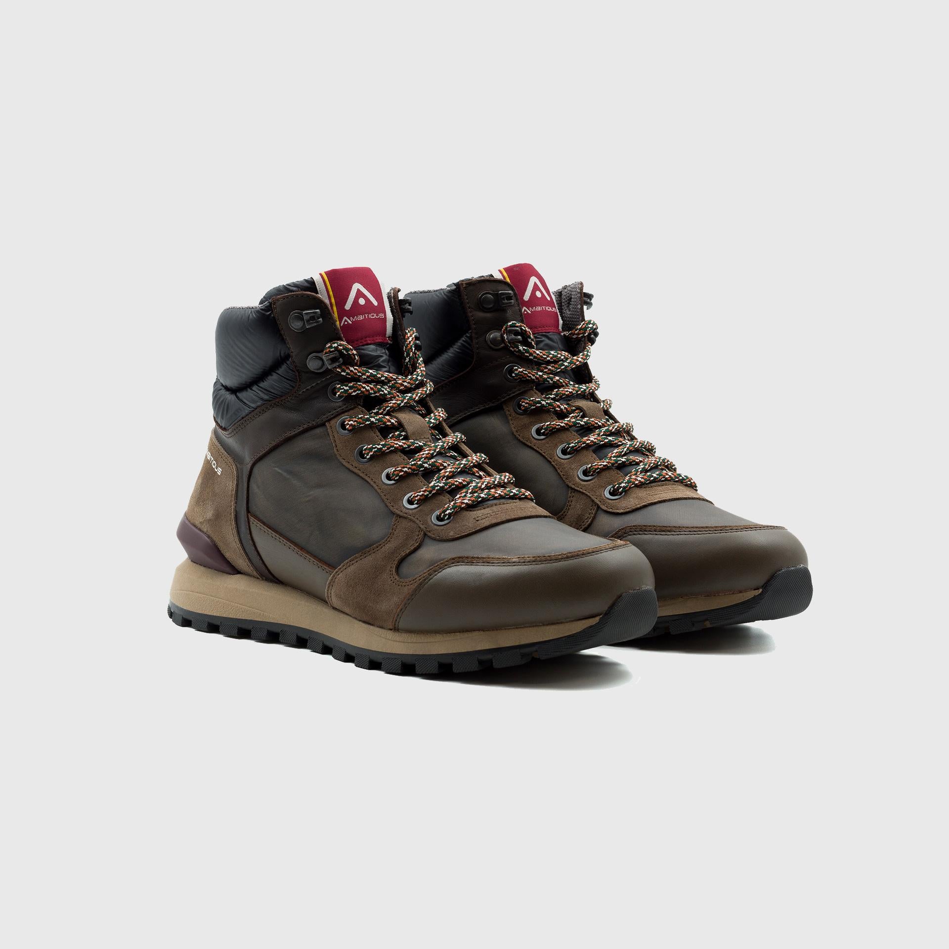 AMBITIOUS Sneakers alte uomo Silky 