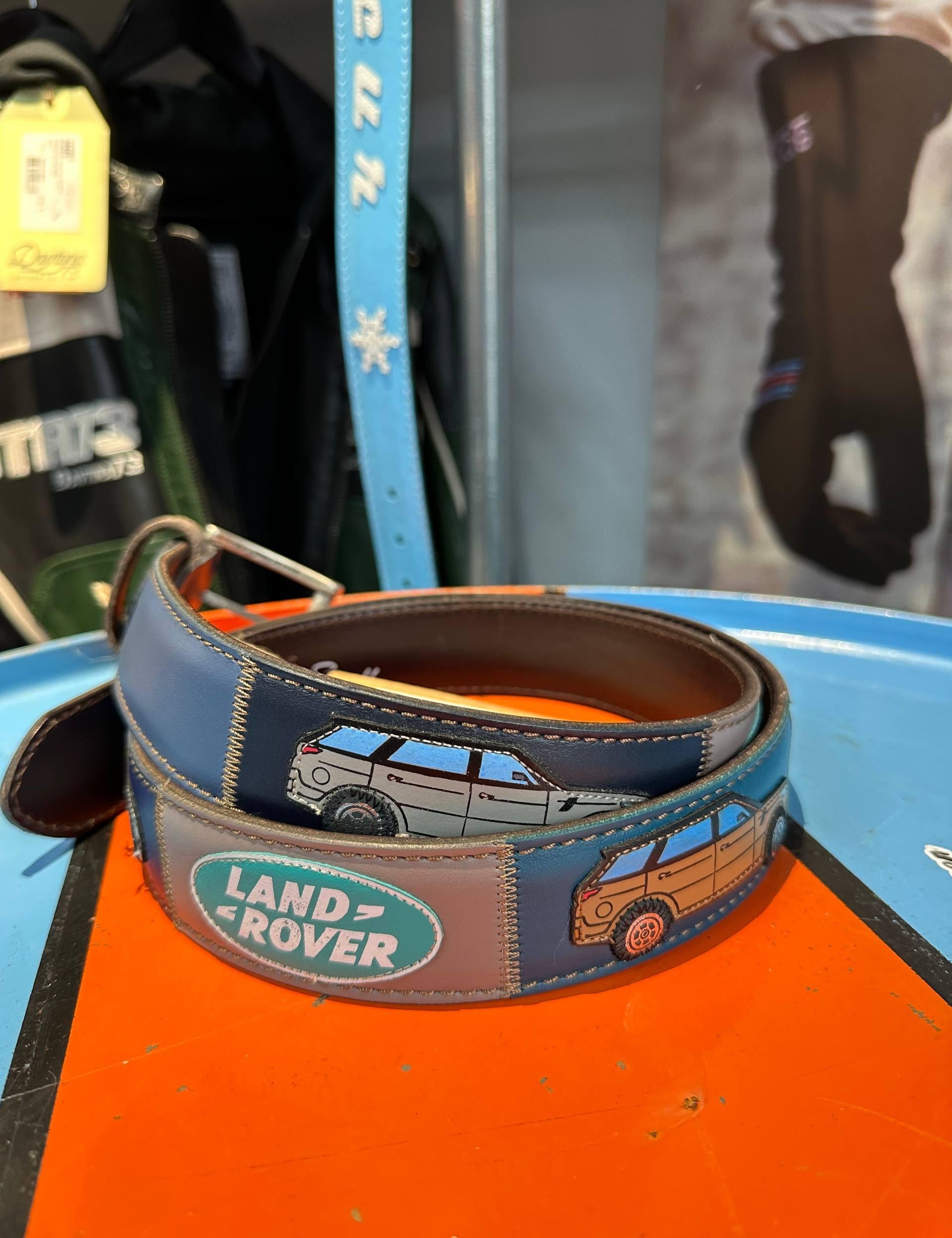 DESIGN arTIGIANALE Cintura artigianale in pelle Land Rover 