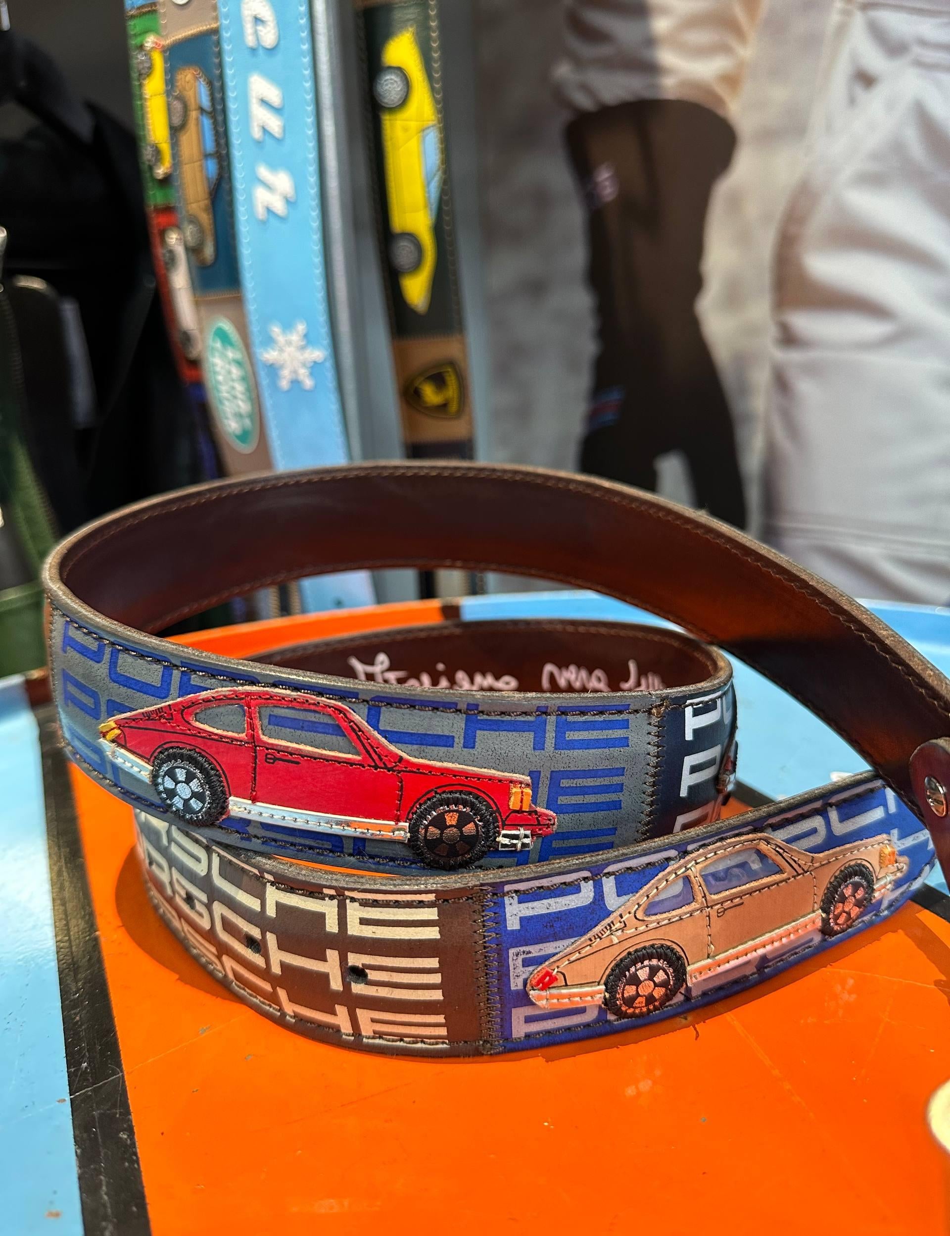 CINTURA ARTIGIANALE IN PELLE PORSCHE 911<BR/> MITICA PORSCHE 911 MITICA PORSCHE 911MULTICOLORE DESIGN arch. ZORZATO 