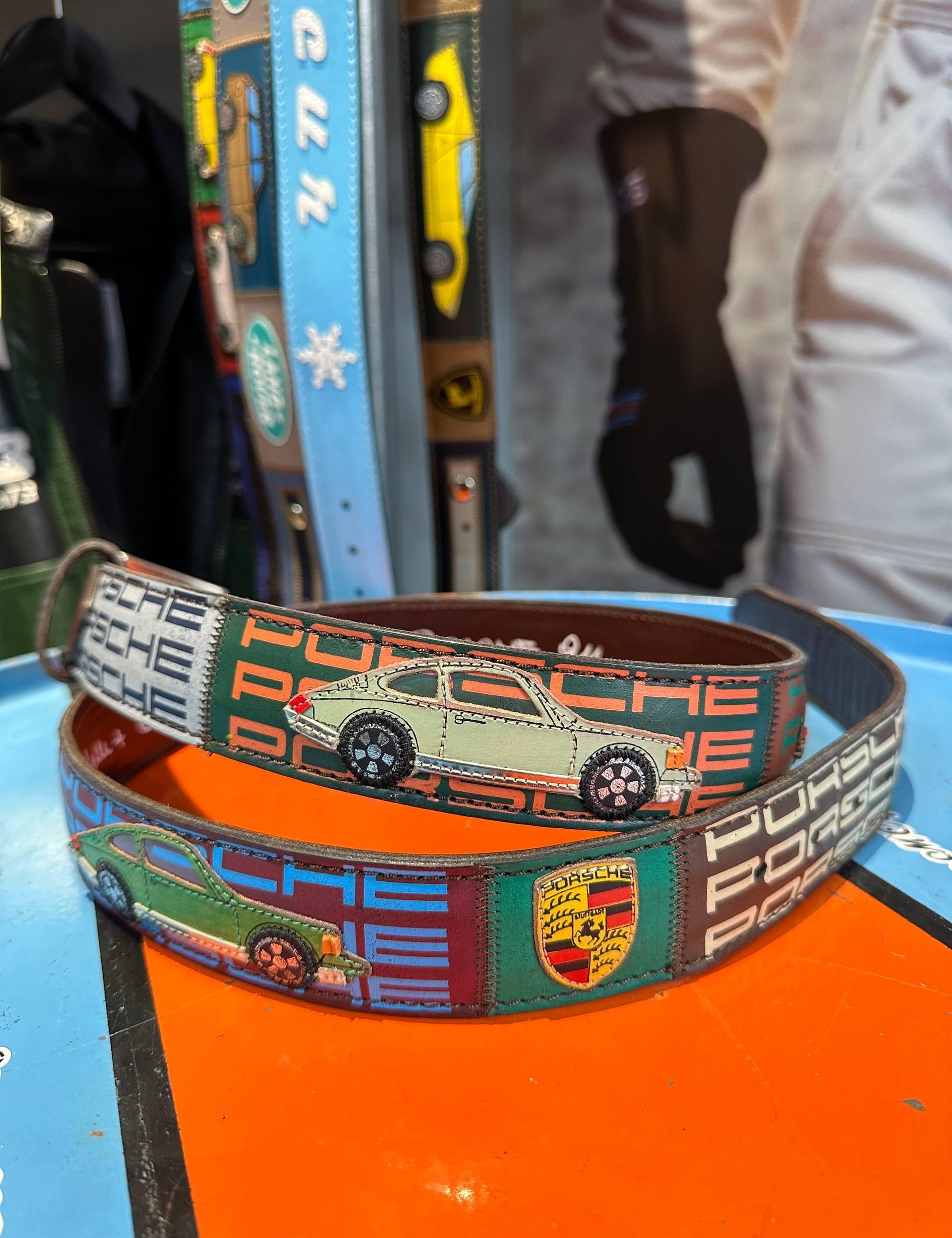 CINTURA ARTIGIANALE IN PELLE PORSCHE 911<BR/> MITICA PORSCHE 911 MITICA PORSCHE 911MULTICOLORE DESIGN arch. ZORZATO 